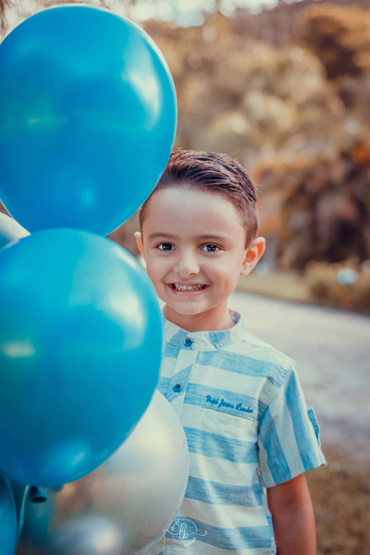 Lorenzo vai fazer 2!!

Em uma manhã com tempo agradável, em um lugar bem verde com vista para a Serra do Rio do Rastro foi cenário para as fotos  desse príncipe, que além de muito fofo, tem uma energia para correr, ele não parou um segundo, o que foi dema