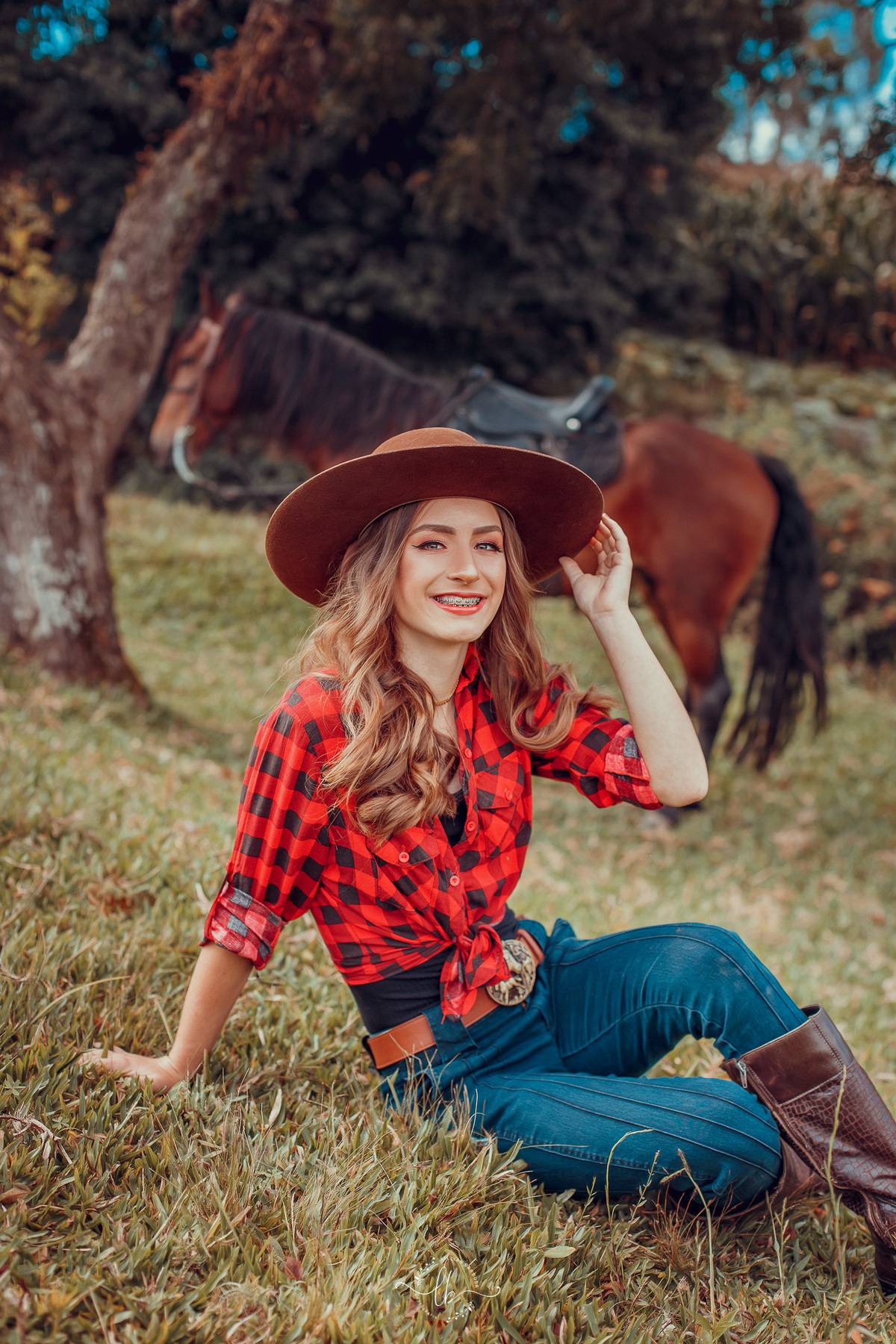 ensaio de 15 anos com cavalo em Urubici, SC, Brasil, Serra do Corvo Branco, fotografa Lillian Barbosa