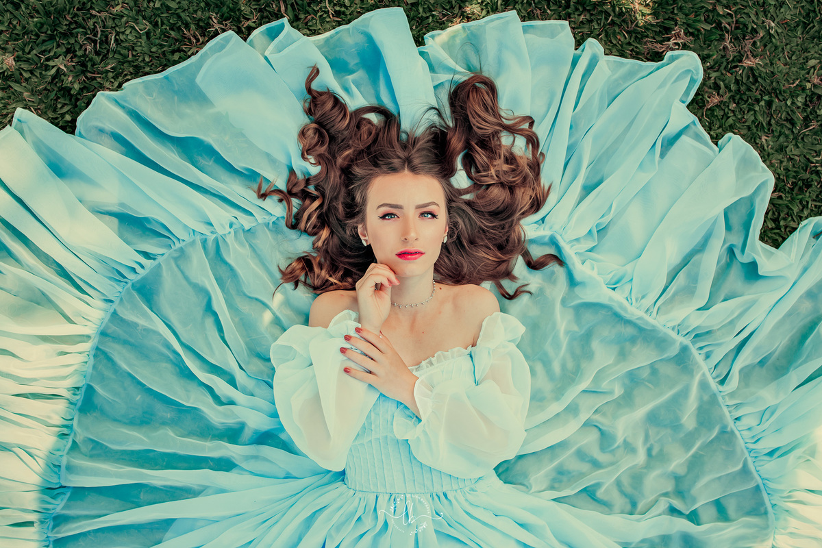 ensaio de 15 anos com cavalo em Urubici, SC, Brasil, Serra do Corvo Branco, fotografa Lillian Barbosa