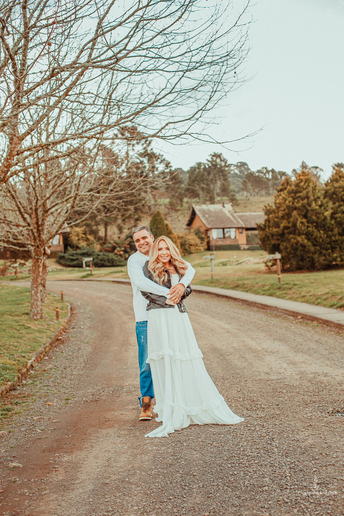 Ensaio-fotografico-casal-eco-resort-rio-do-rastro-fotografa-lillian-barbosa-fotos-no-resort-rio-do-rastro-bom-jardim-da-serra