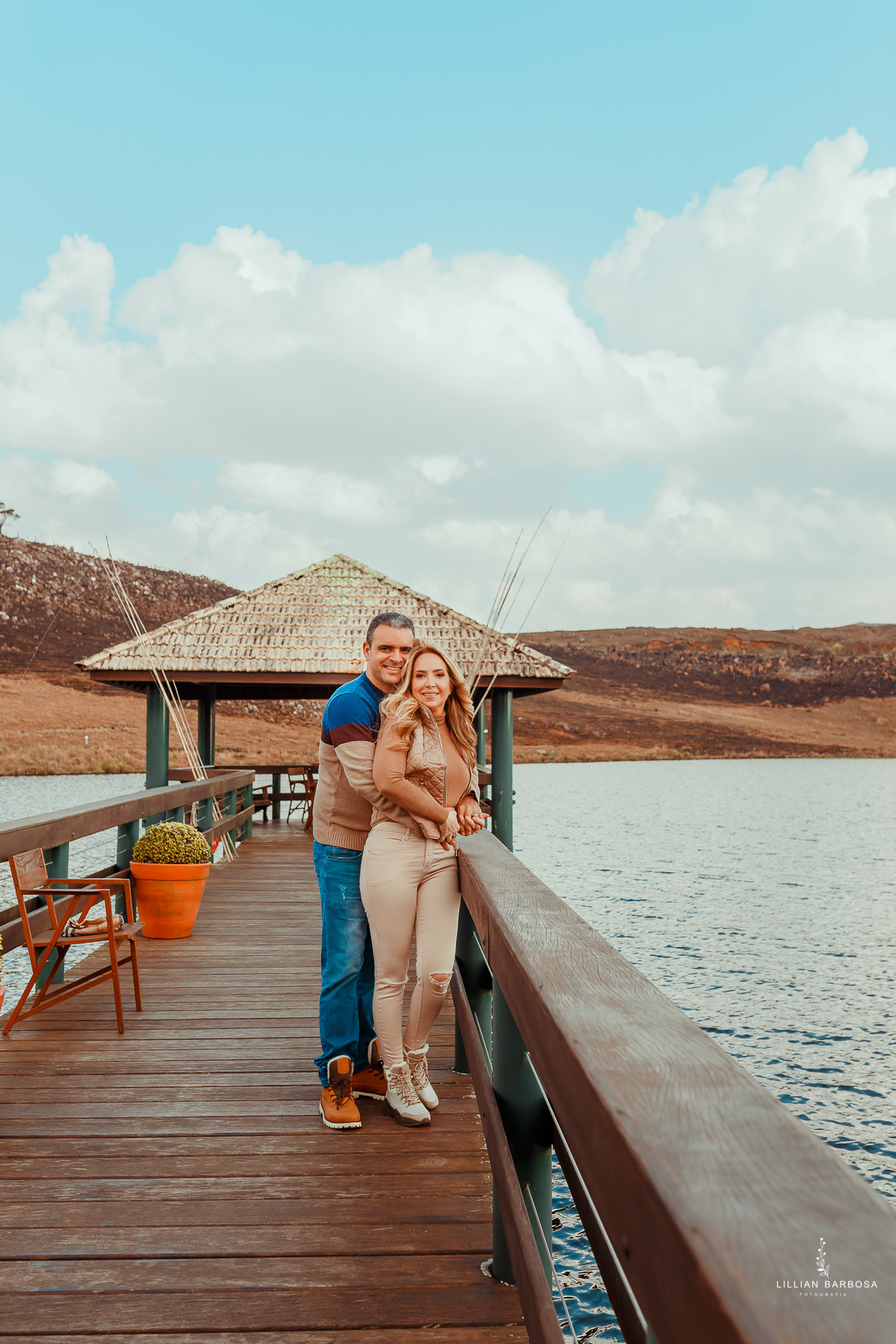 Ensaio-fotografico-casal-eco-resort-rio-do-rastro-fotografa-lillian-barbosa-fotos-no-resort-rio-do-rastro-bom-jardim-da-serra