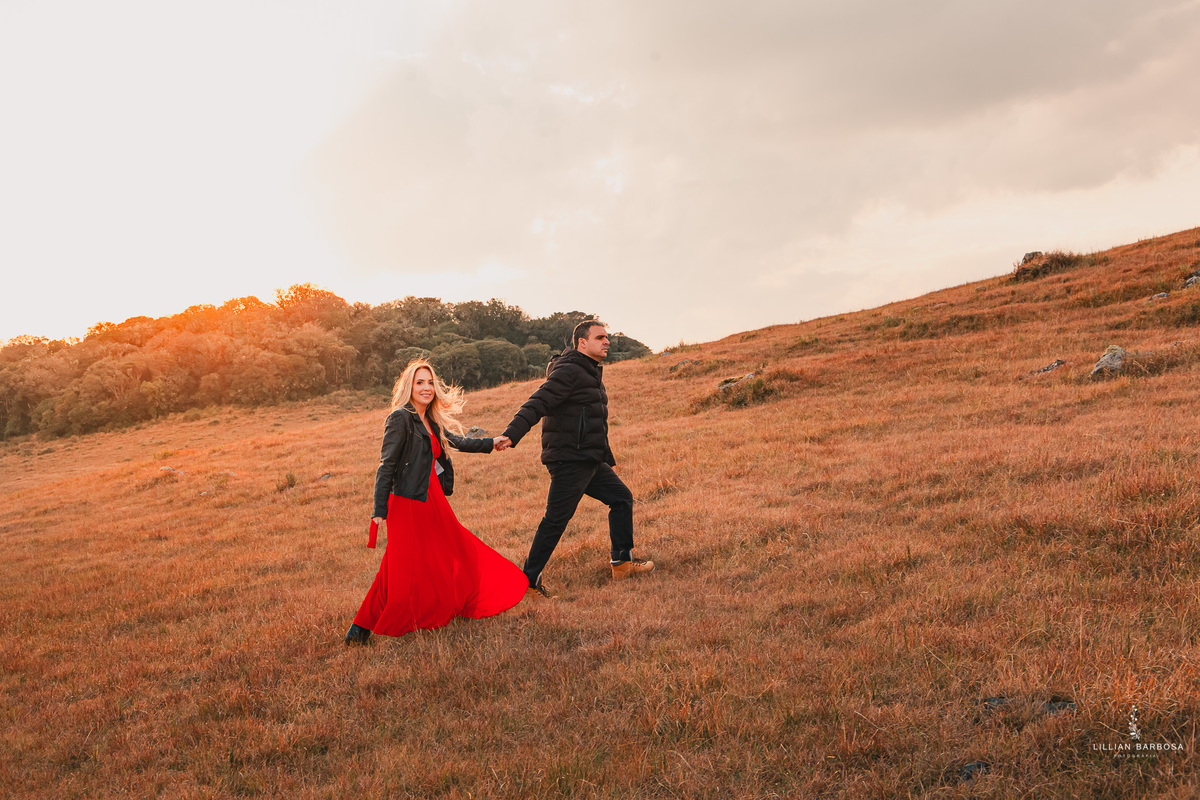 Ensaio-fotografico-casal-eco-resort-rio-do-rastro-fotografa-lillian-barbosa-fotos-no-resort-rio-do-rastro-bom-jardim-da-serra