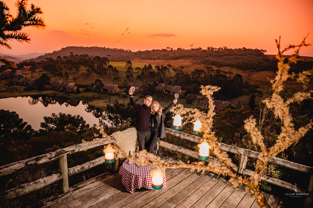 Ensaio-fotografico-casal-eco-resort-rio-do-rastro-fotografa-lillian-barbosa-fotos-no-resort-rio-do-rastro-bom-jardim-da-serra