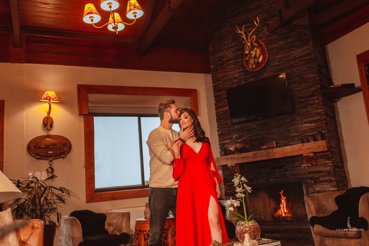 Ensaio-fotografico-casal-eco-resort-rio-do-rastro-fotografa-lillian-barbosa-fotos-no-resort-rio-do-rastro-bom-jardim-da-serra