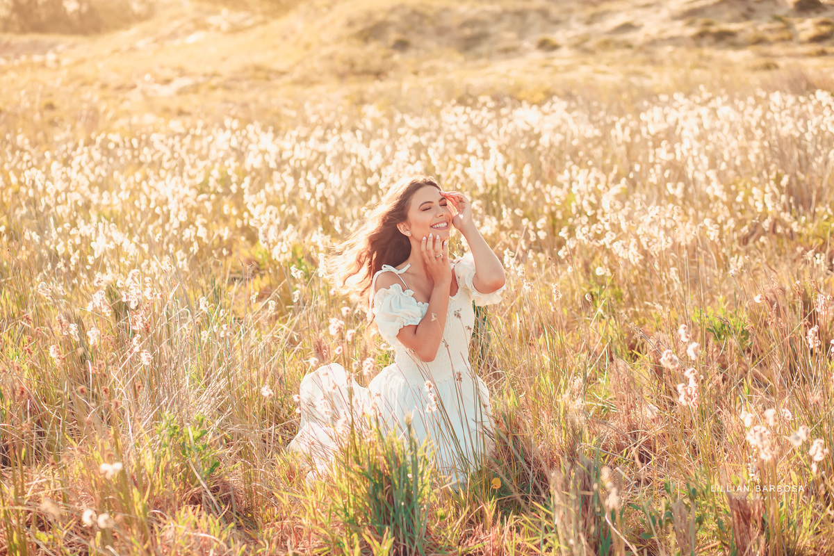 ensaio-de-15-anos-book-de-15-anos-laguna-praia-vestido-branco-fotografos-de-santa-catarina-fotografa-de-santa-catarina-fotografos-de-lauro-muller-fotografa-de-lauro-muller-fotografos-de-15-anos