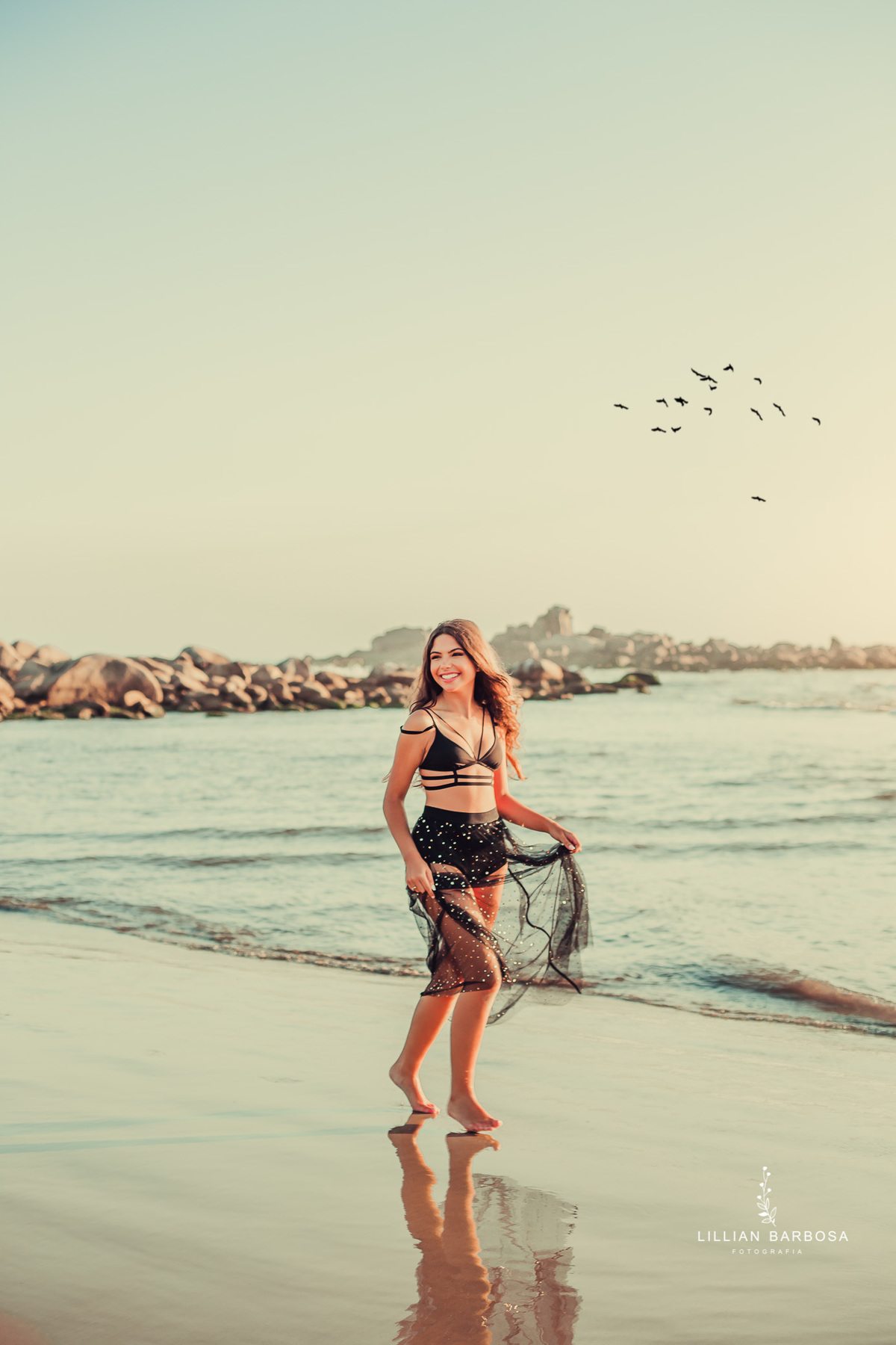 ensaio-de-15-anos-book-de-15-anos-laguna-praia-biquíni-preto-fotografos-de-santa-catarina-fotografa-de-santa-catarina-fotografos-de-lauro-muller-fotografa-de-lauro-muller-fotografos-de-15-anos