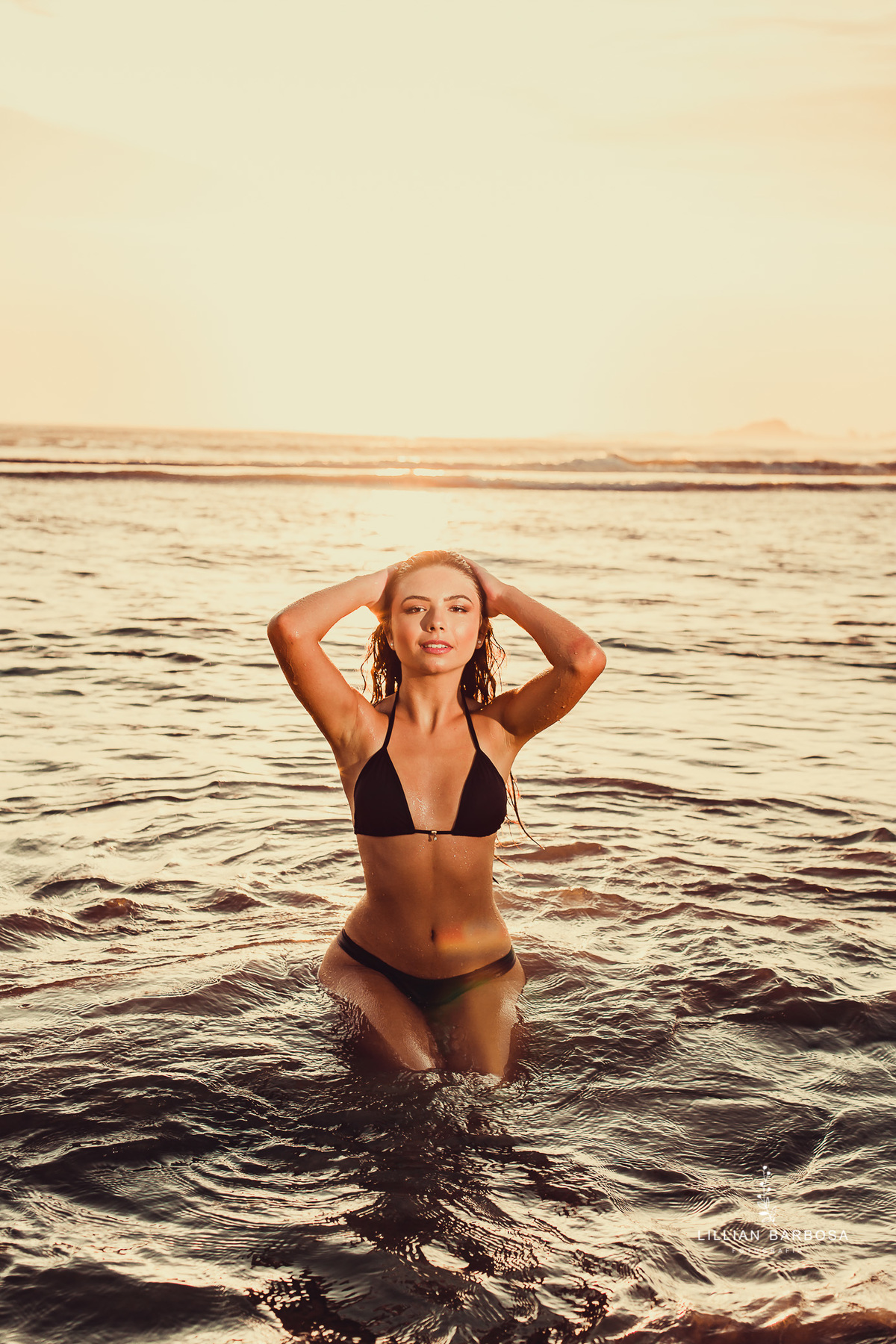 ensaio-de-15-anos-book-de-15-anos-laguna-praia-biquíni-preto-fotografos-de-santa-catarina-fotografa-de-santa-catarina-fotografos-de-lauro-muller-fotografa-de-lauro-muller-fotografos-de-15-anos