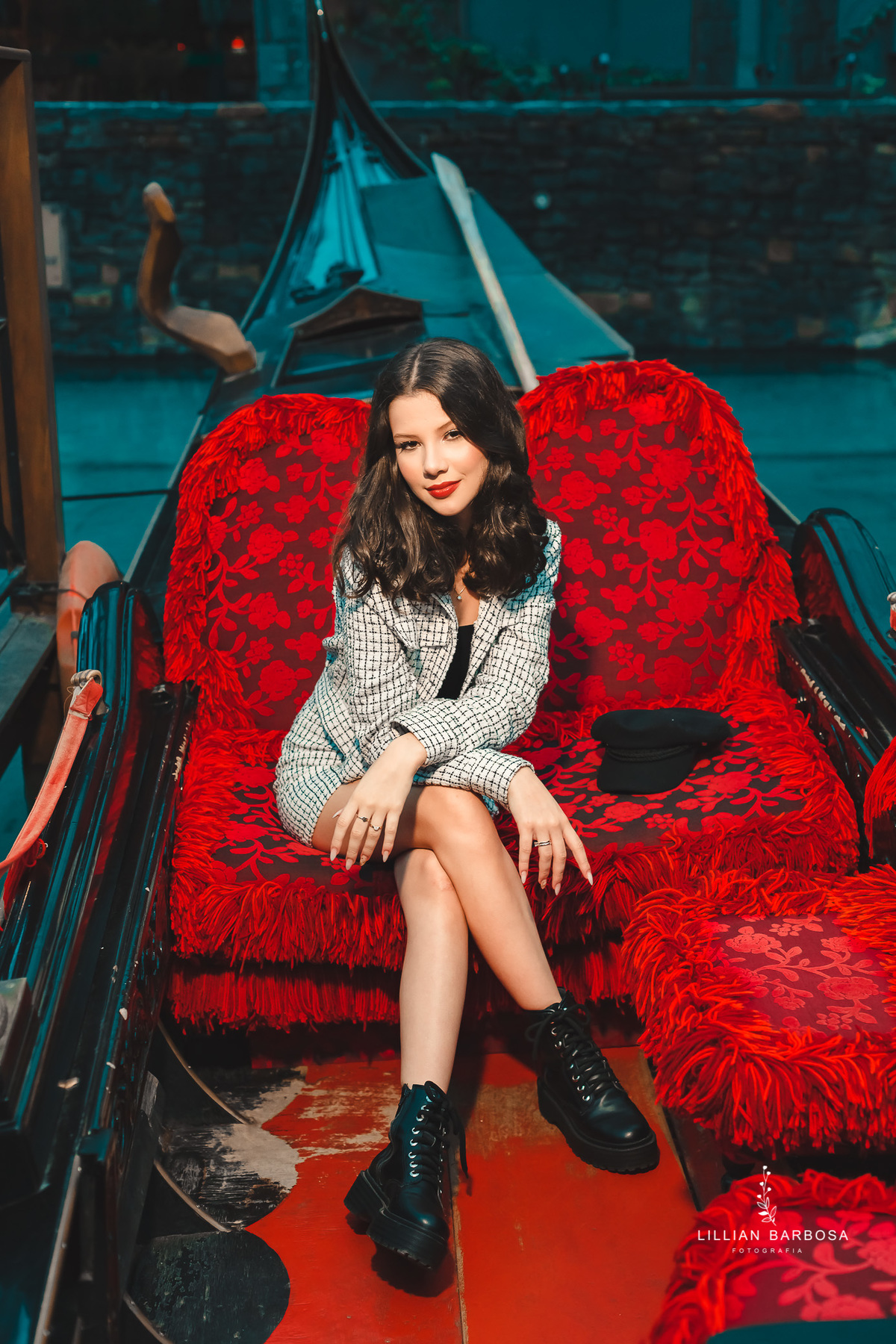 ensaio-de-15-anos-book-de-15-anos-nova-veneza-casaco-xadrez-fotógrafa-de-santa-catarina-fotógrafos-de-santa-catarina-fotógrafa-de-lauro-muller-fotógrafos-de-lauro-muller-fotógrafa-de-15-anos