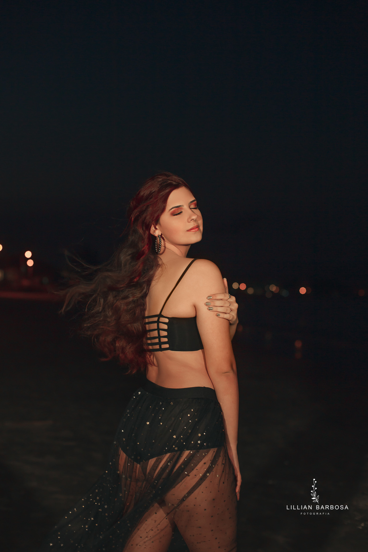 ensaio-de-15-anos-book-de-15-anos-itapirubá-praia-cropped-preto-saia-preta-fotógrafa-de-santa-catarina-fotógrafos-de-santa-catarina-fotógrafa-de-lauro-muller-fotógrafos-de-lauro-muller-fotógrafa-de-15-anos-fotógrafos-de-15-anos