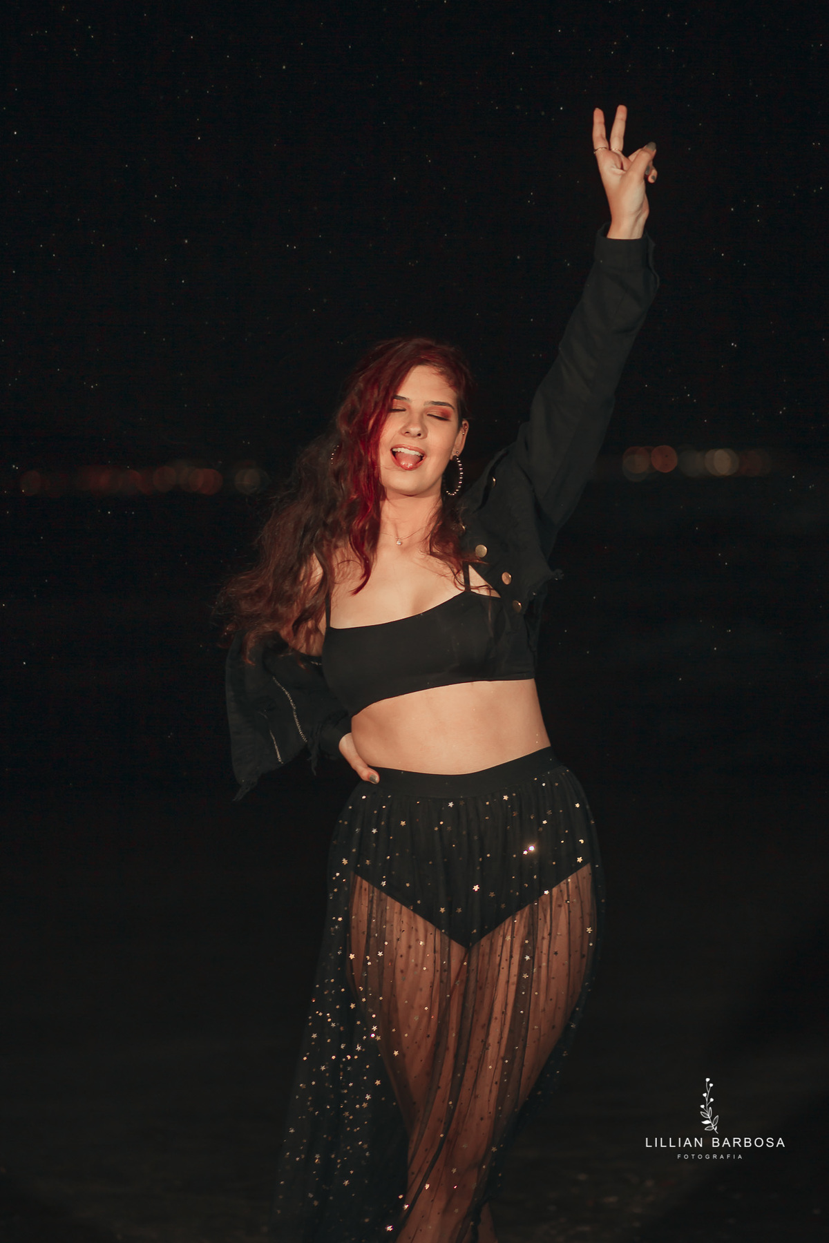 ensaio-de-15-anos-book-de-15-anos-itapirubá-praia-cropped-preto-saia-preta-fotógrafa-de-santa-catarina-fotógrafos-de-santa-catarina-fotógrafa-de-lauro-muller-fotógrafos-de-lauro-muller-fotógrafa-de-15-anos-fotógrafos-de-15-anos