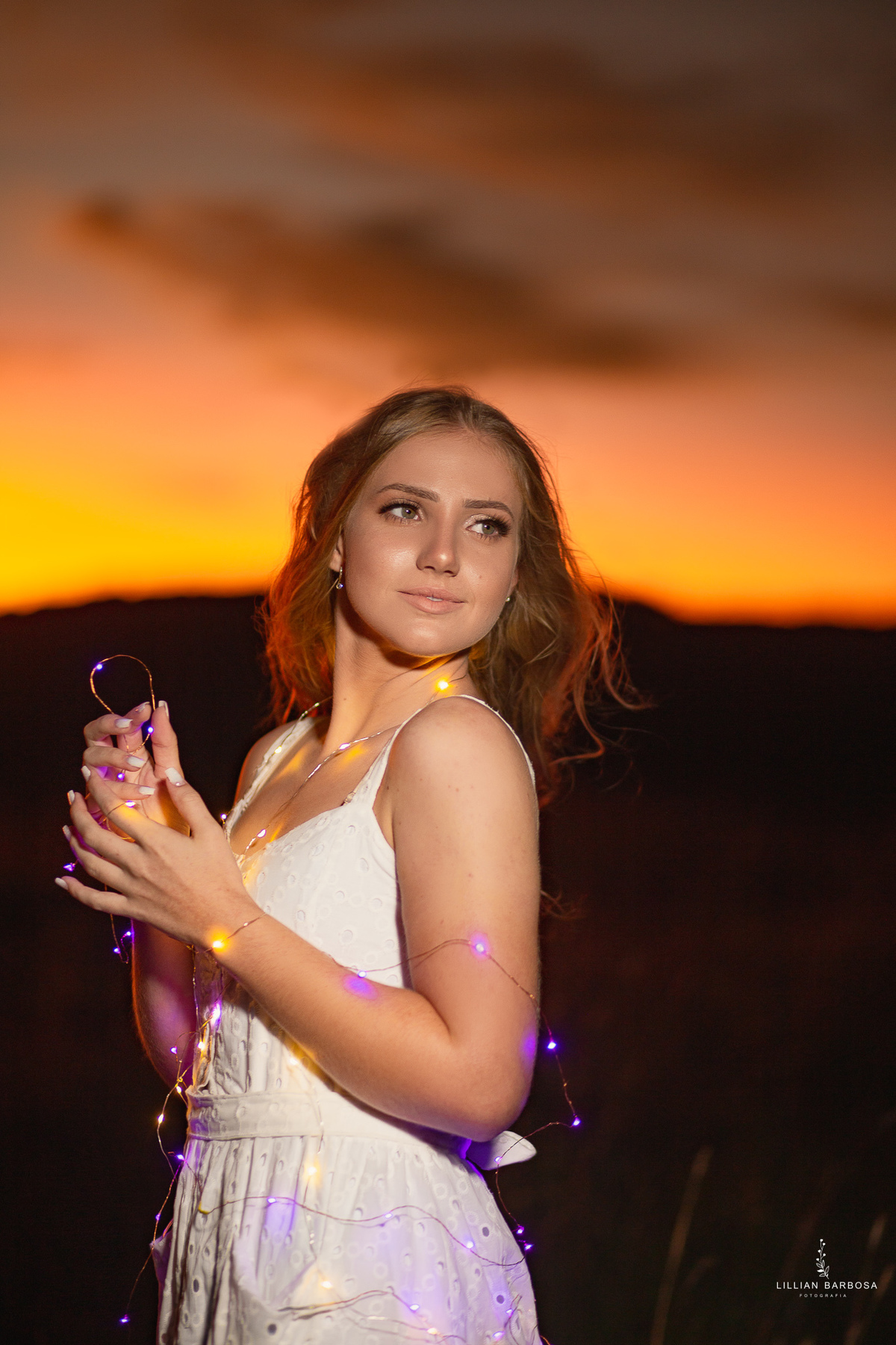 ensaio-de-15-anos-serra-do-rio-do-rastro-fotógrafa-de-santa-catarina-vestido-branco-fotógrafos-de-santa-catarina-fotógrafa-de-lauro-muller-fotógrafos-de-lauro-muller-fotógrafa-de-15-anos