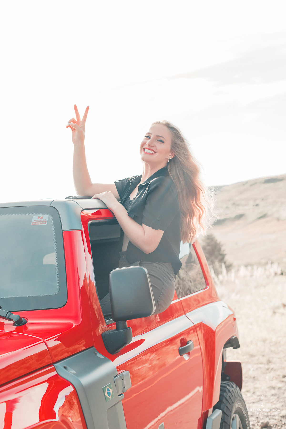 ensaio-de-15-anos-serra-do-rio-do-rastro-fotógrafa-de-santa-catarina-cropped-preto-calça-verde-escuro-jeep-troller-fotógrafos-de-santa-catarina-fotógrafa-de-lauro-muller-fotógrafos-de-lauro-muller-fotógrafa-de-15-anos