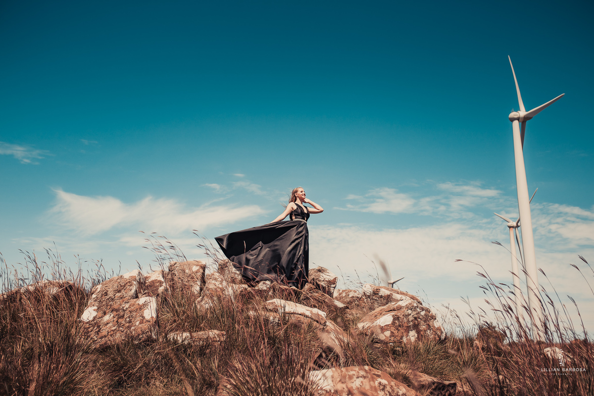 ensaio-de-15-anos-serra-do-rio-do-rastro-fotógrafa-de-santa-catarina-vestido-preto-fotógrafos-de-santa-catarina-fotógrafa-de-lauro-muller-fotógrafos-de-lauro-muller-fotógrafa-de-15-anos