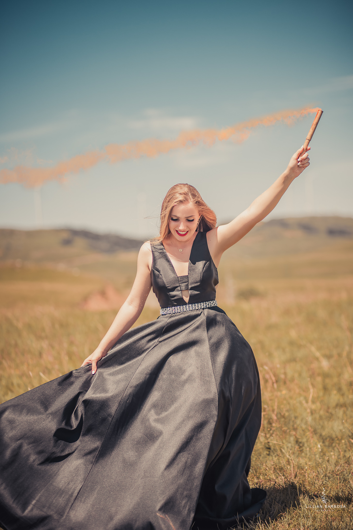 ensaio-de-15-anos-serra-do-rio-do-rastro-fotógrafa-de-santa-catarina-vestido-preto-fotógrafos-de-santa-catarina-fotógrafa-de-lauro-muller-fotógrafos-de-lauro-muller-fotógrafa-de-15-anos