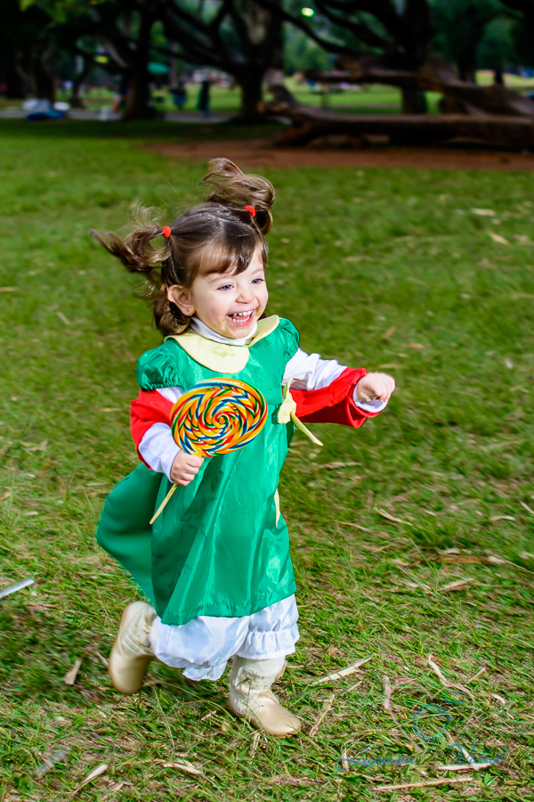 Fotografia Luciana Vidal, ensaio família, foto no parque, fotos de família, no parque Ibirapuera, em São Paulo, SP quero ver papai e mamãe pegar com essa energia.
