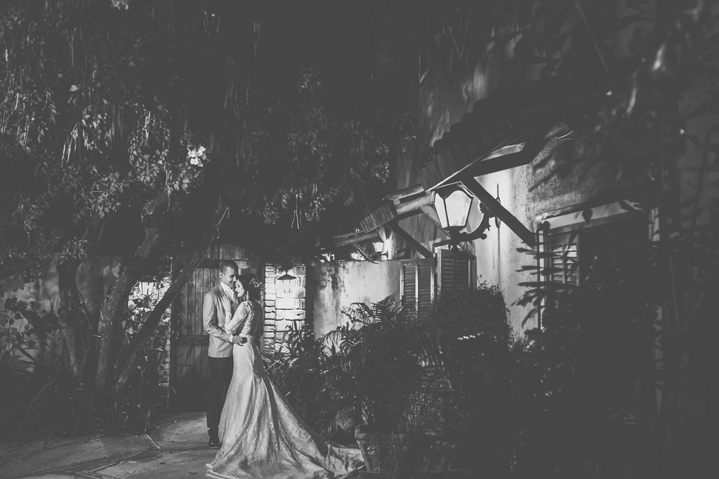 Ensaio de casamento em cerimonia ao pôr do sol no salão de festas Spazio Villa Regia em fotografia profissional Brasília Df