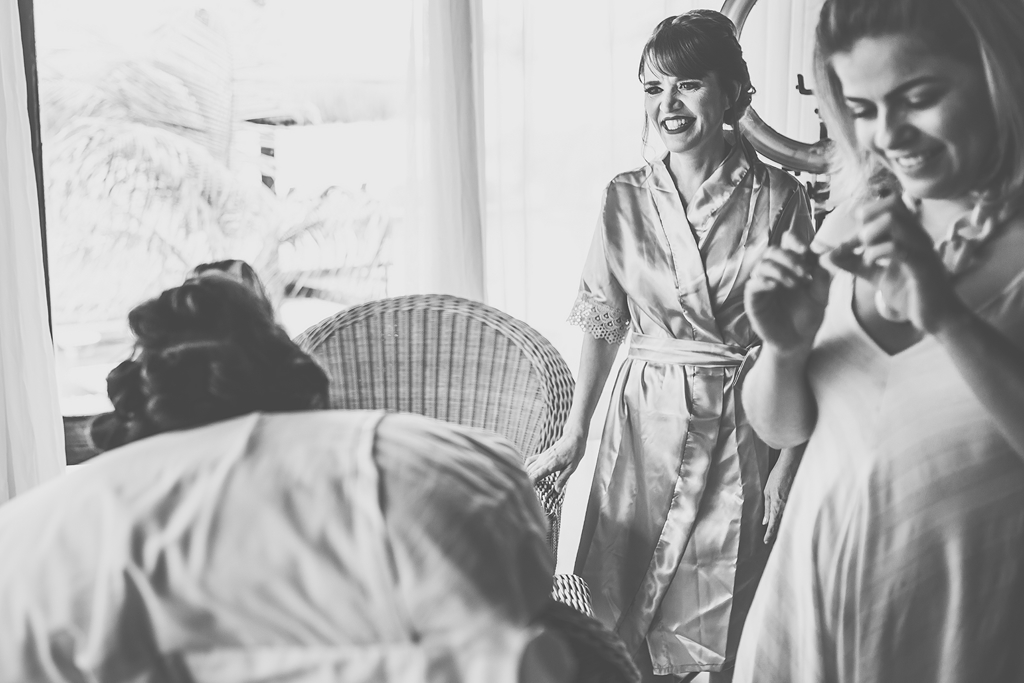 Making of de noiva em Zorah Beach Hotel – CE pelo fotógrafo profissional de casamentos Philipe Nogueira