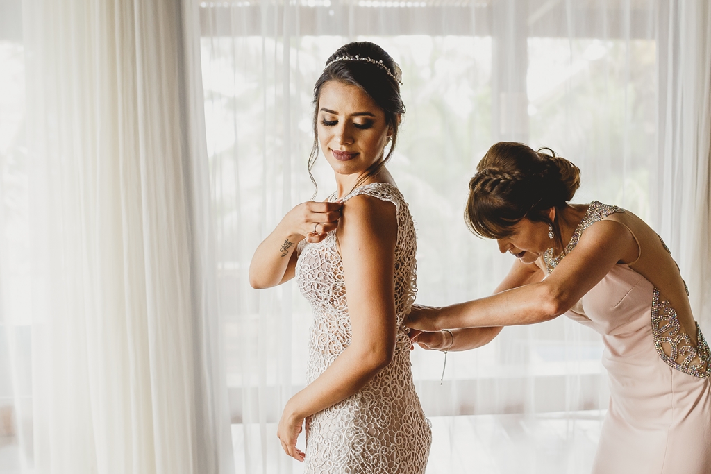 Making of de noiva em Zorah Beach Hotel – CE pelo fotógrafo profissional de casamentos Philipe Nogueira