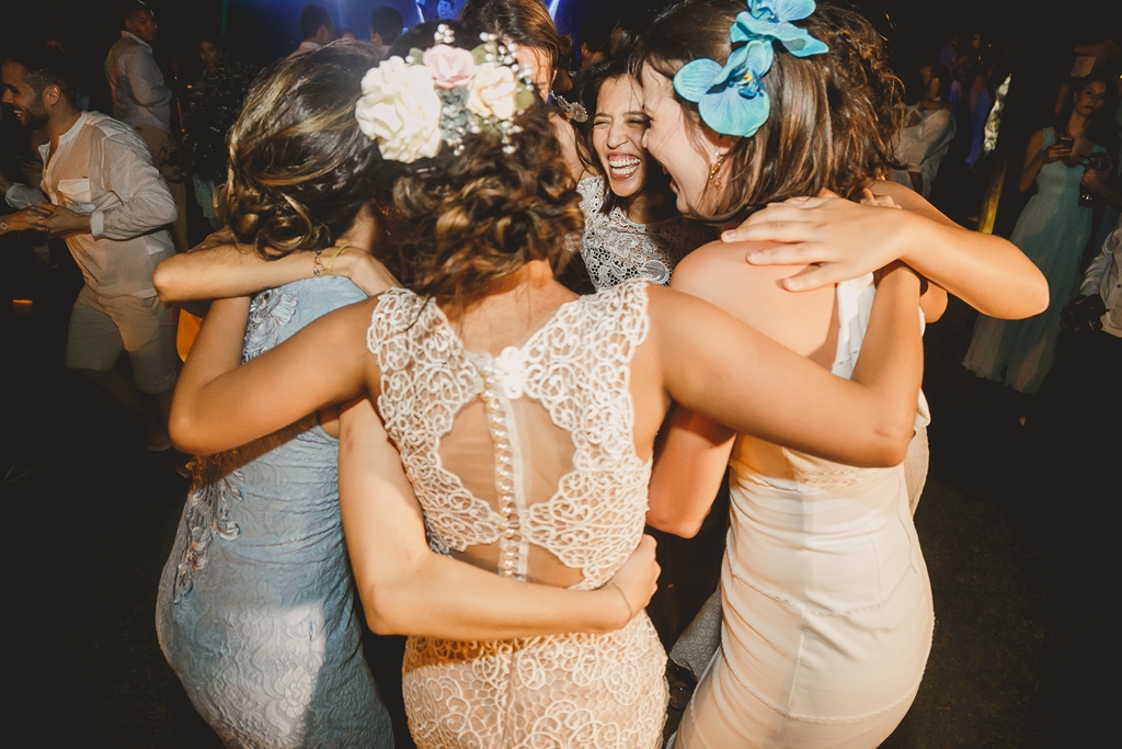 Pista de dança em festa de casamento no Zorah Beach Hotel Fortaleza CE pelo fotografo profissional de casamento Philipe Nogueira