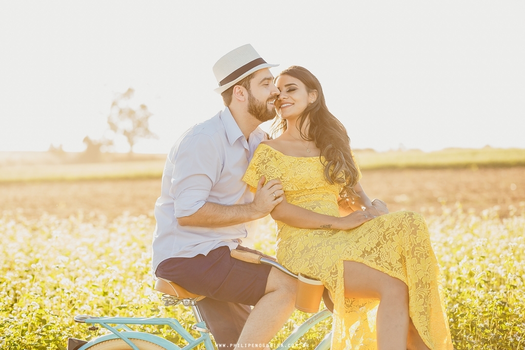 Prévia romântica com bicicleta vintage fotografo de casamento Brasília Df