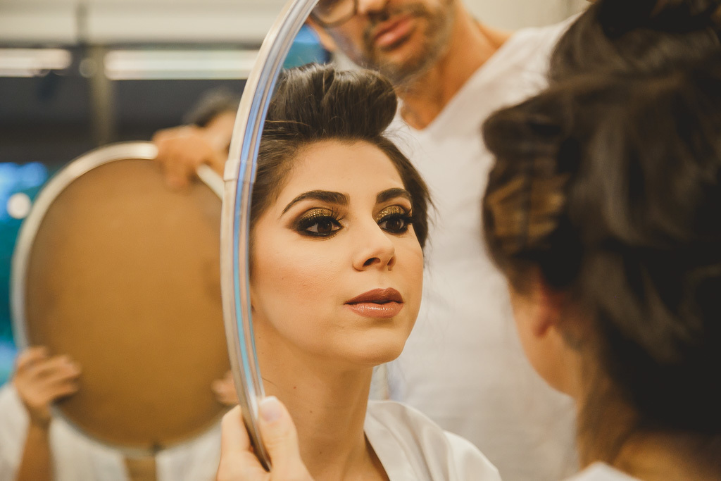 Making of de noiva no salão Ricardo Maia pelo fotógrafo profissional de casamentos Philipe Nogueira vestido Ateliê Debora Morais Brasília Df