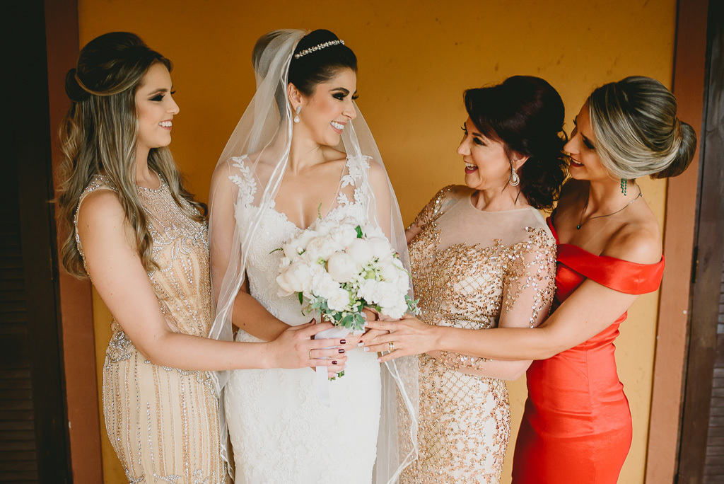 Ensaio de noiva na decoração Patú Anú pelo fotógrafo profissional de casamento Philipe Nogueira vestido Ateliê Debora Morais Brasília Df