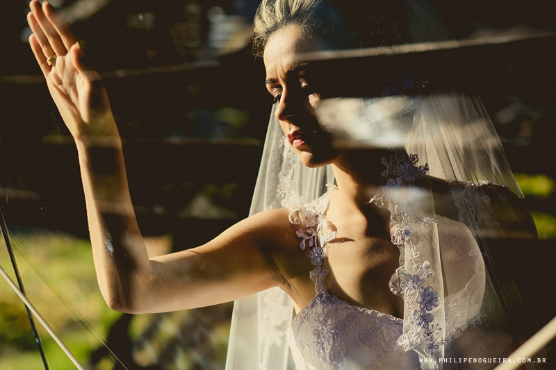 Ensaio de Noiva Brasília, Ensaio Fotográfico, Previa de Noiva, Prévia de noiva no Jardim Botanico, Vestido de Noiva, Buque de perolas, Ensaio em Local Diferente, Fotos Criativas, Fotografo de casamento Df, Fotografo de Casamento Profi