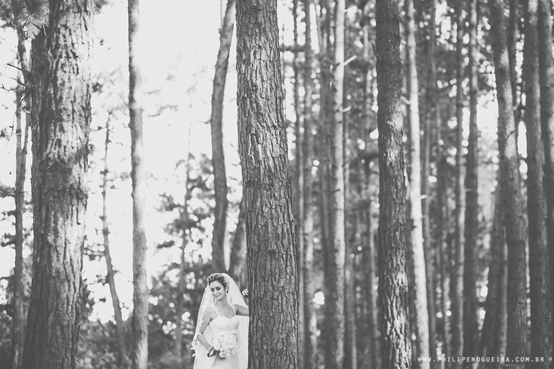 Ensaio de Noiva Brasília, Ensaio Fotográfico, Previa de Noiva, Prévia de noiva no Jardim Botanico, Vestido de Noiva, Buque de perolas, Ensaio em Local Diferente, Fotos Criativas, Fotografo de casamento Df, Fotografo de Casamento Profi
