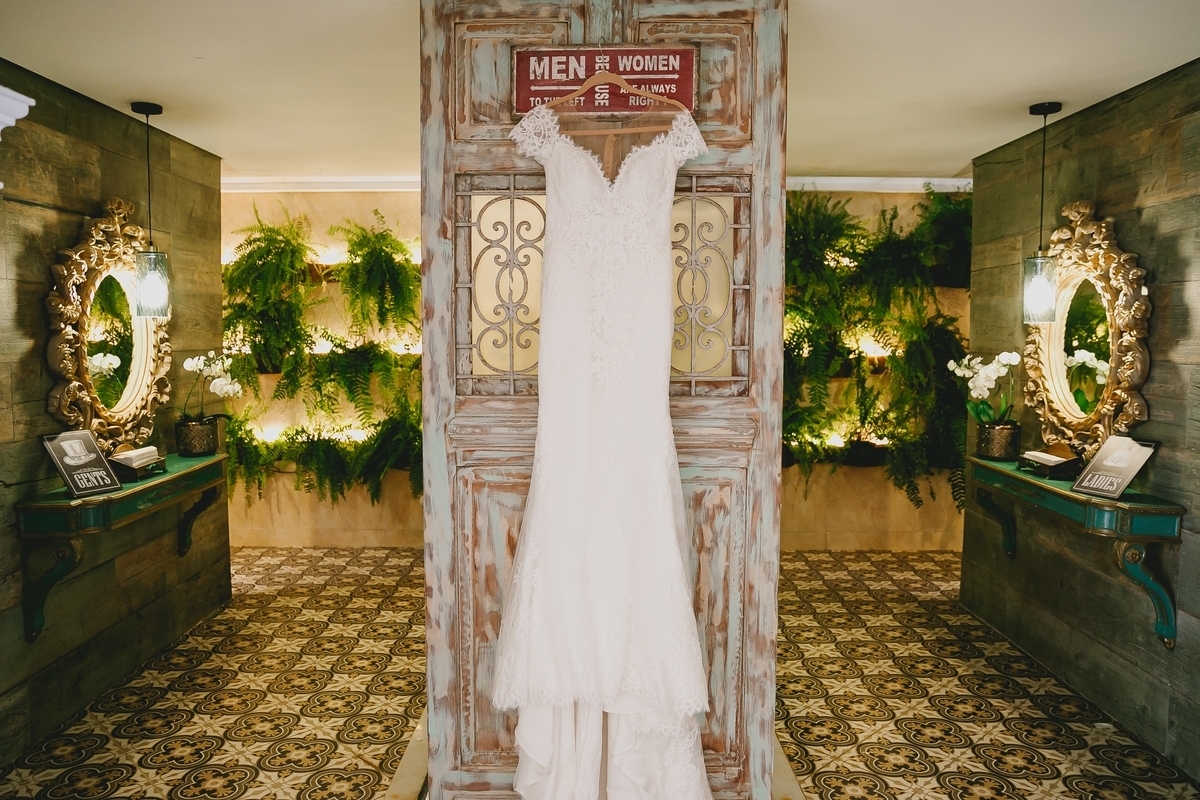 Making of de noiva no salão Lounge pelo fotógrafo profissional de casamentos Philipe Nogueira vestido Ateliê Fernando Peixoto Brasília Df