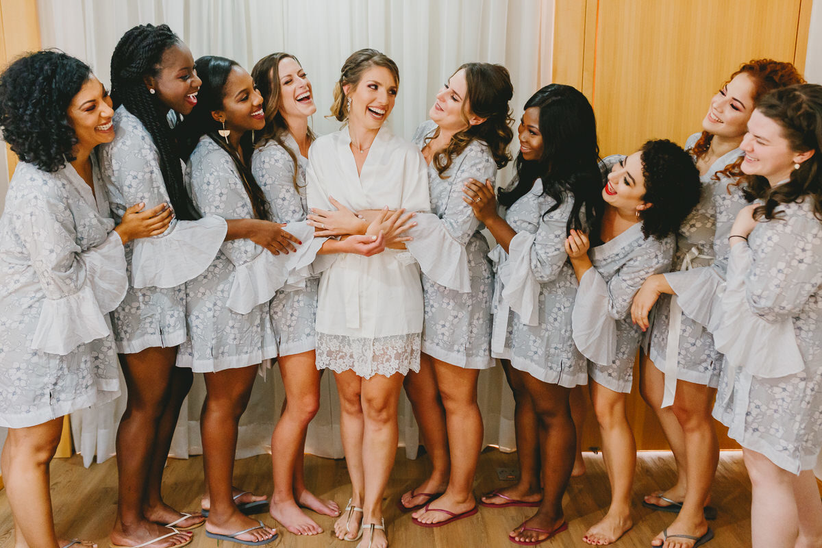 Making of de noiva no salão Brasília Palace Hotel pelo fotógrafo profissional de casamentos Philipe Nogueira Jackeline Monteiro Df