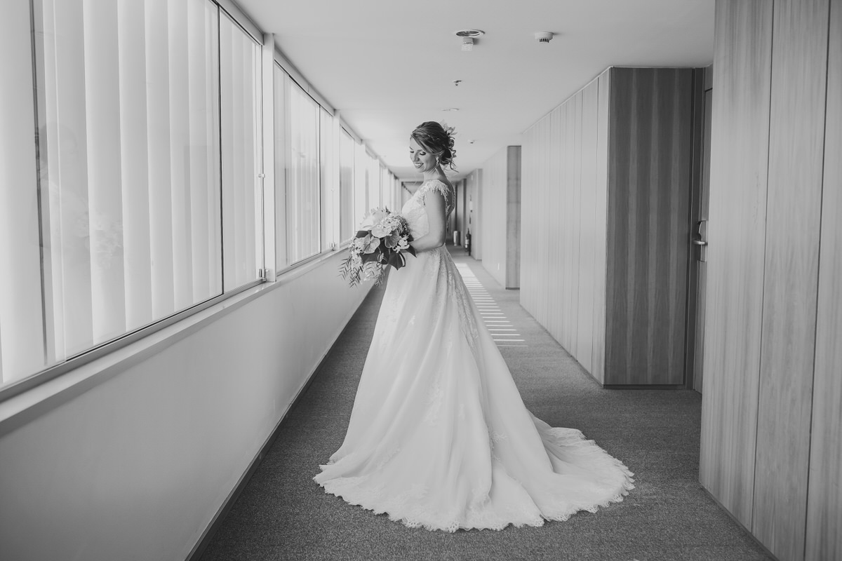 Making of de noiva no salão Brasília Palace Hotel pelo fotógrafo profissional de casamentos Philipe Nogueira Jackeline Monteiro Df