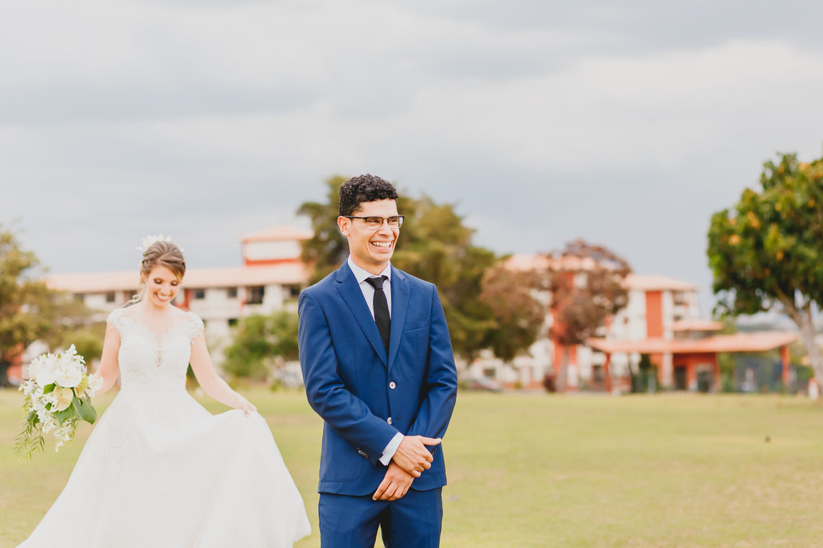 Casal faz First look no casamento Brasília Palace Hotel pelo fotógrafo profissional Philipe Nogueira Df