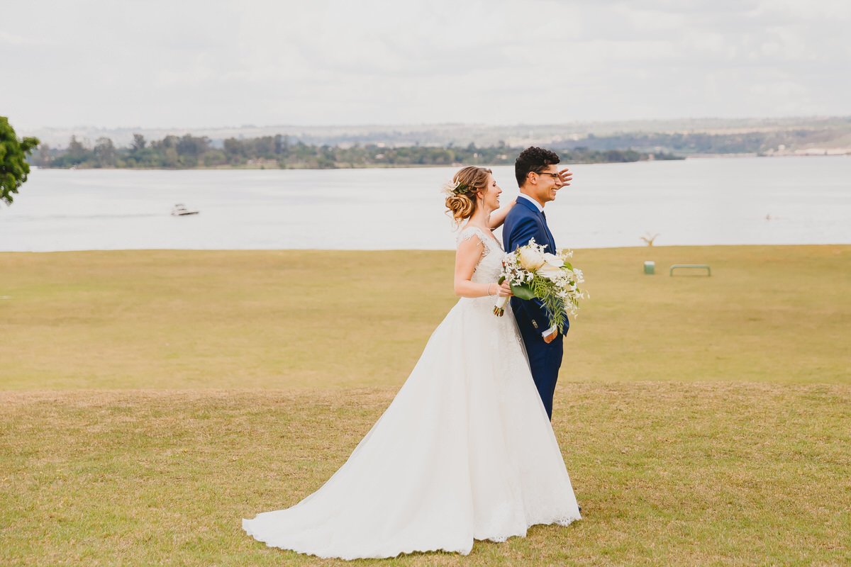 Casal faz First look no casamento Brasília Palace Hotel pelo fotógrafo profissional Philipe Nogueira Df
