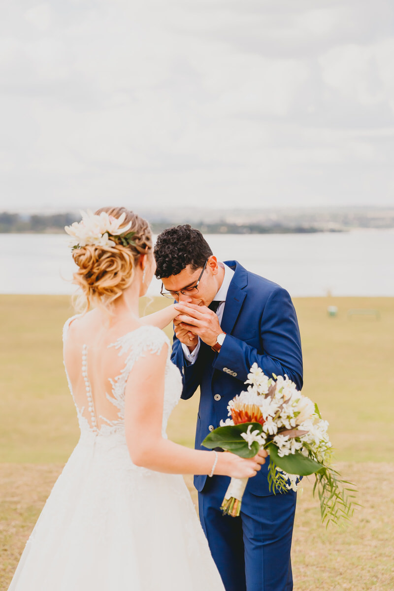 Casal faz First look no casamento Brasília Palace Hotel pelo fotógrafo profissional Philipe Nogueira Df