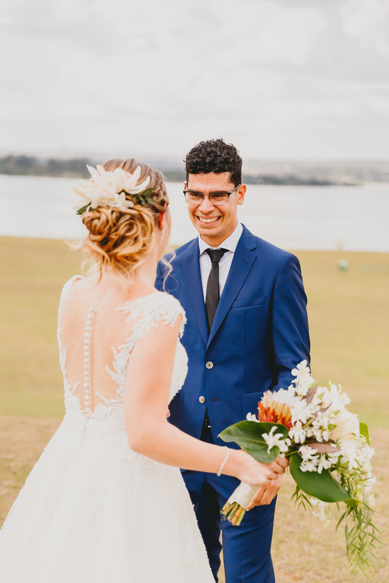 Casal faz First look no casamento Brasília Palace Hotel pelo fotógrafo profissional Philipe Nogueira Df