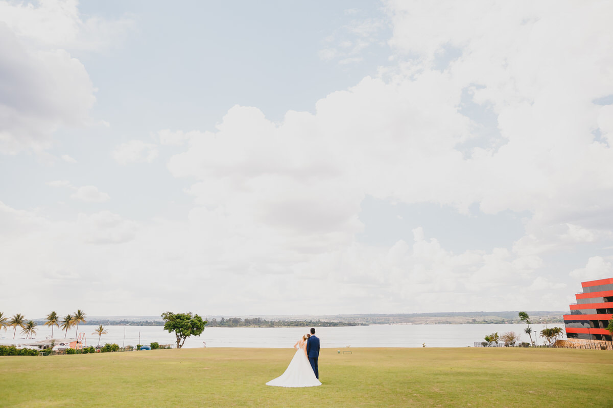 Casal faz First look no casamento Brasília Palace Hotel pelo fotógrafo profissional Philipe Nogueira Df