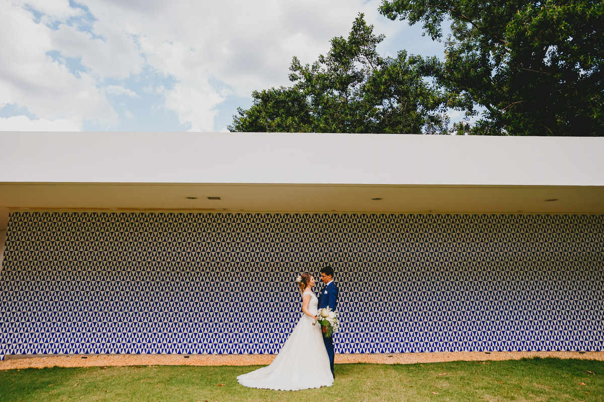 Casal faz First look no casamento Brasília Palace Hotel pelo fotógrafo profissional Philipe Nogueira Df