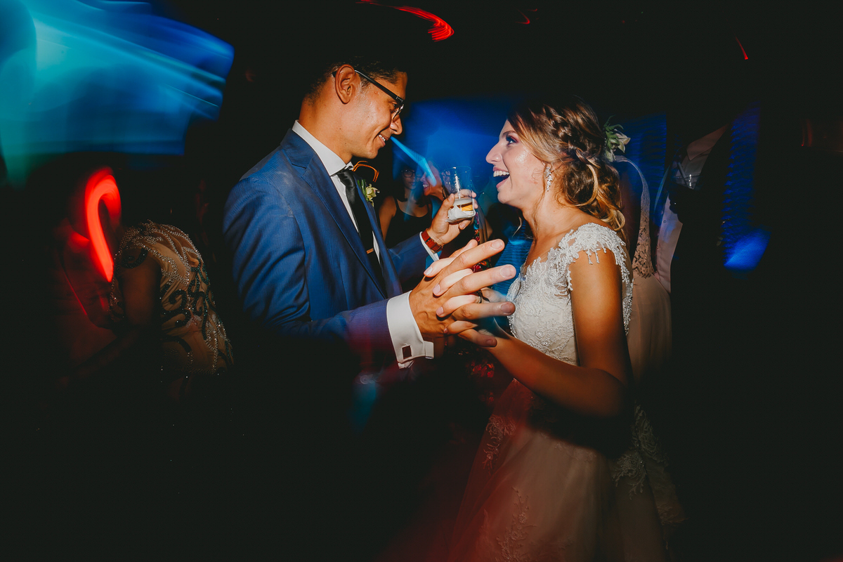 Pista de dança em festa de casamento tropical no Salão de festas Patú Anú Park Way banda Brasil Capital Samba Show fotógrafo profissional Brasília Df
