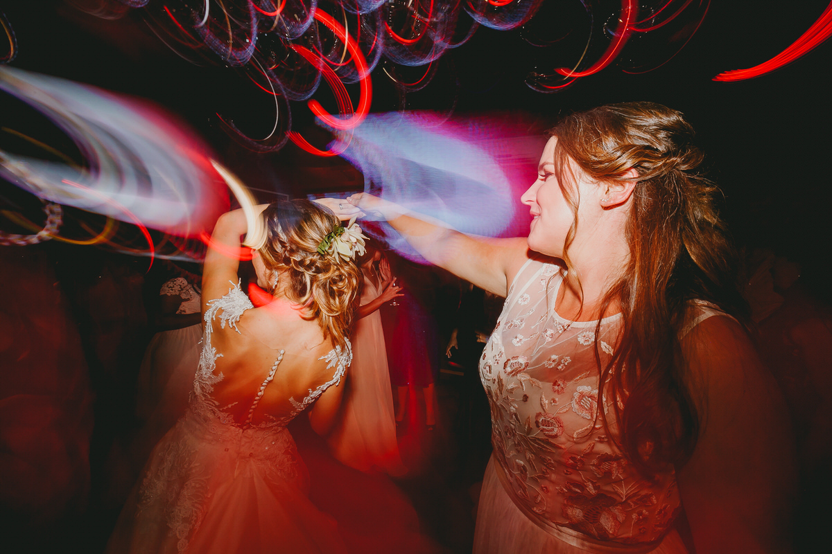 Pista de dança em festa de casamento tropical no Salão de festas Patú Anú Park Way banda Brasil Capital Samba Show fotógrafo profissional Brasília Df