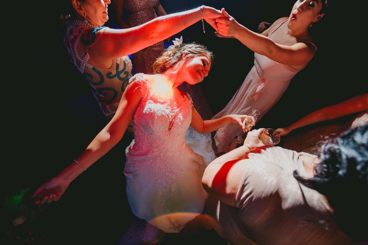 Pista de dança em festa de casamento tropical no Salão de festas Patú Anú Park Way banda Brasil Capital Samba Show fotógrafo profissional Brasília Df