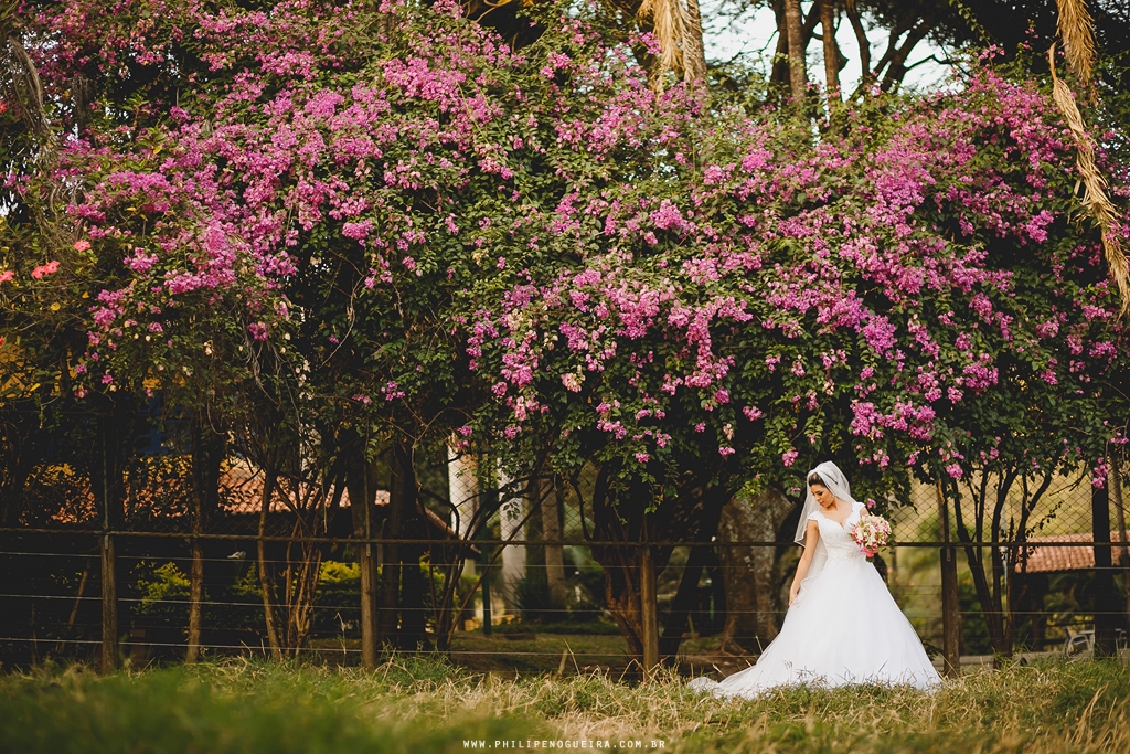 Ensaio de Noiva Brasília, Ensaio Fotográfico, Noiva com Cavalo, Previa de Noiva, Haras da Lenda Brasília df, Perola Noivas Brasília, Juliana Hermuche Cabelo Maquiagem, Fotografo de Casamento Brasília.