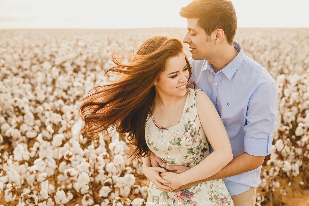 Ensaio de Casal em Brasília, Ensaio Romântico, Ensaio Fotográfico, Prévia Romântica, Fotografo de casamento Brasília Df, Fotografo de Casamento Profissional, Ensaio na Plantação, Ensaio no Campo.
