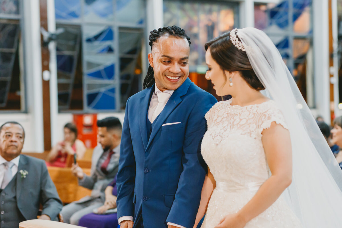 Fotos jornalísticas em casamento na Paroquia Santa Terezinha Brasília Df