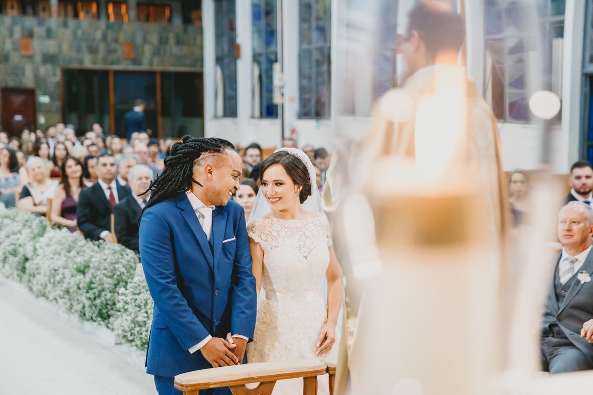 Fotos jornalísticas em casamento na Paroquia Santa Terezinha Brasília Df
