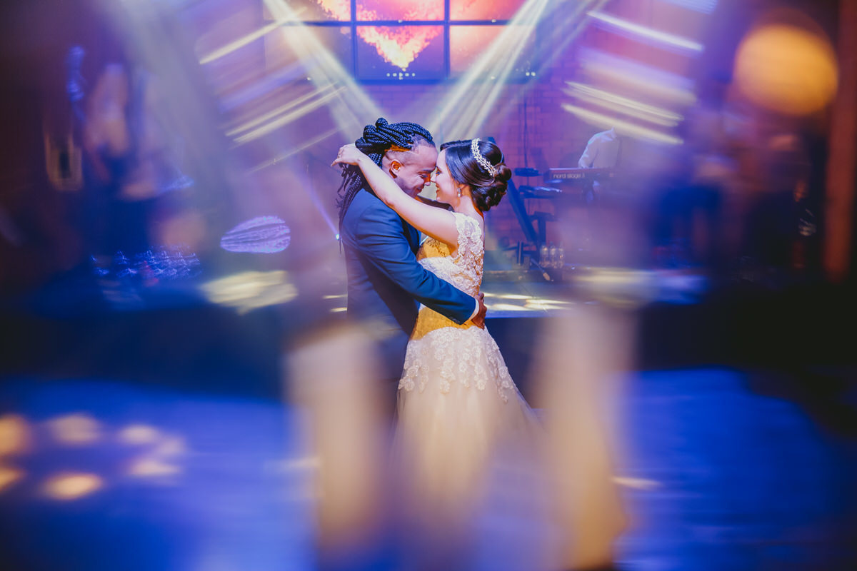 Pista de dança em festa de casamento clássico no Salão de festas Mansão dos Arcos Park Way banda casa 20 fotógrafo profissional Brasília Df