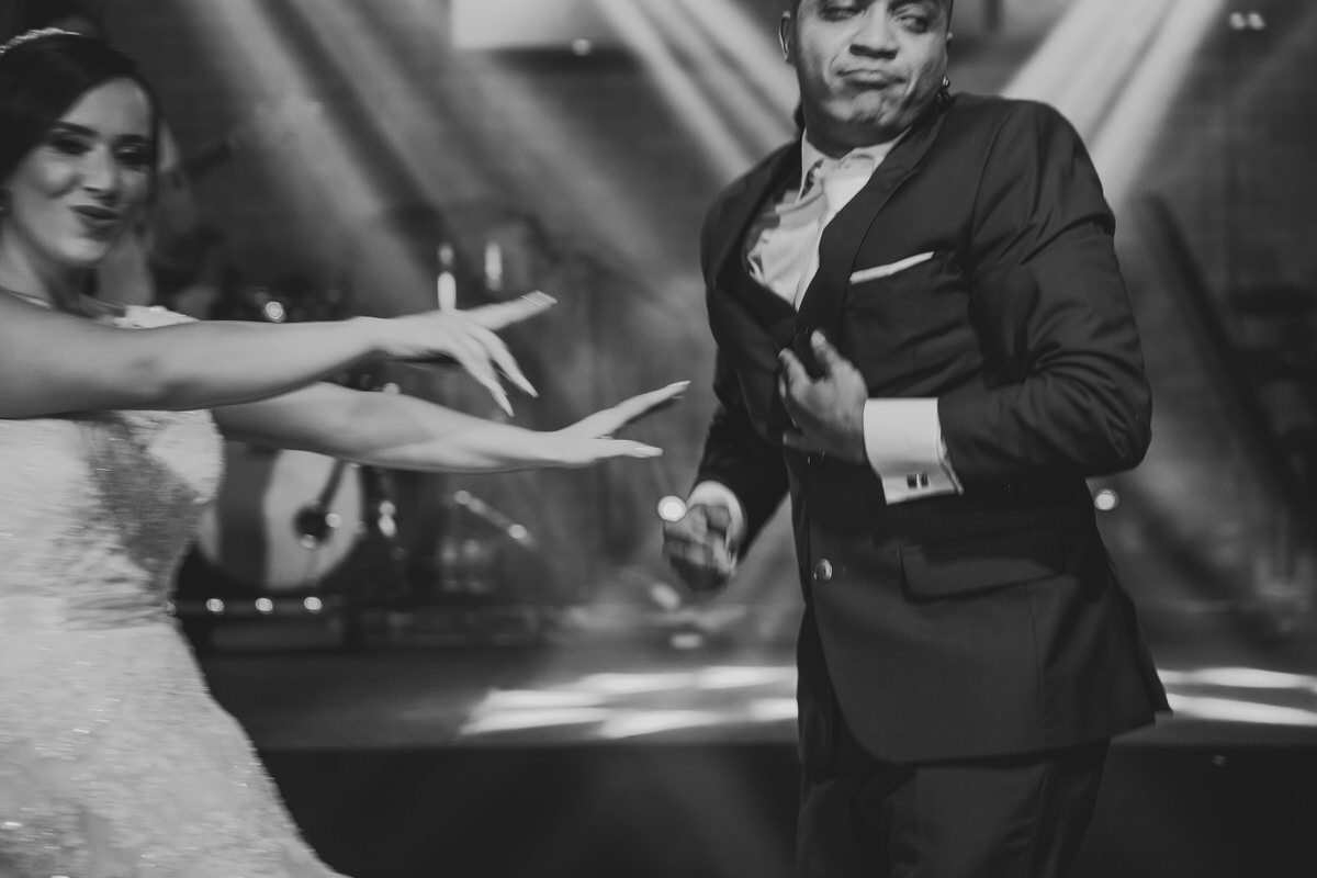 Pista de dança em festa de casamento clássico no Salão de festas Mansão dos Arcos Park Way banda casa 20 fotógrafo profissional Brasília Df