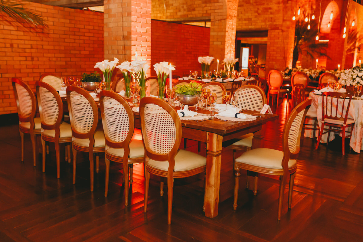 Decoração clássica verde e branca em festa de casamento no Salão Mansão dos Arcos Park Way Brasília Df Por Erika Magalhães