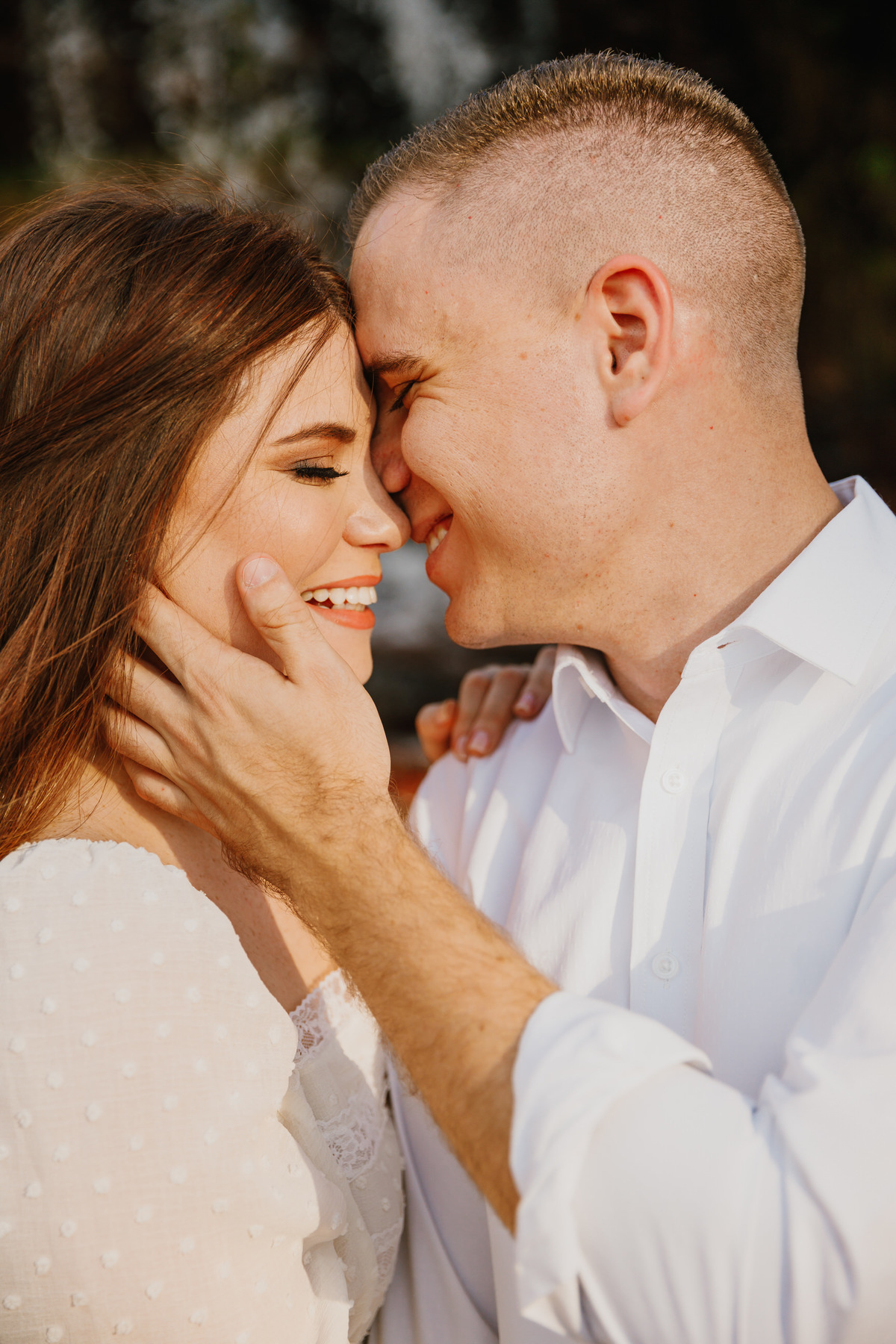 Ensaio na cachoeira prévia de casal no Paraíso na Terra Brasília Df Fotografo de Casamento