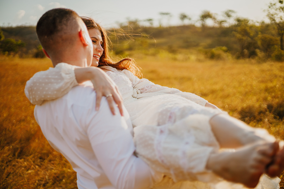 Pré Wedding no campo Brasília Df Fotografo profissional de casamento