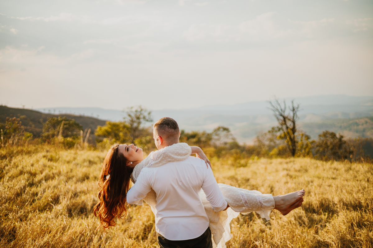 Pré Wedding no campo Brasília Df Fotografo profissional de casamento